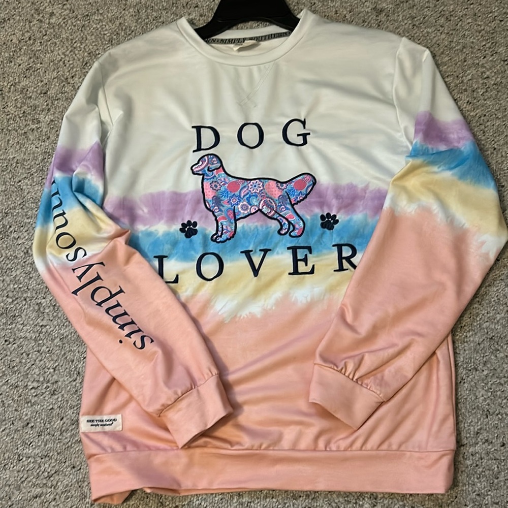 Simply Southern lightweight pullover/long-sleeved tee-shirt.